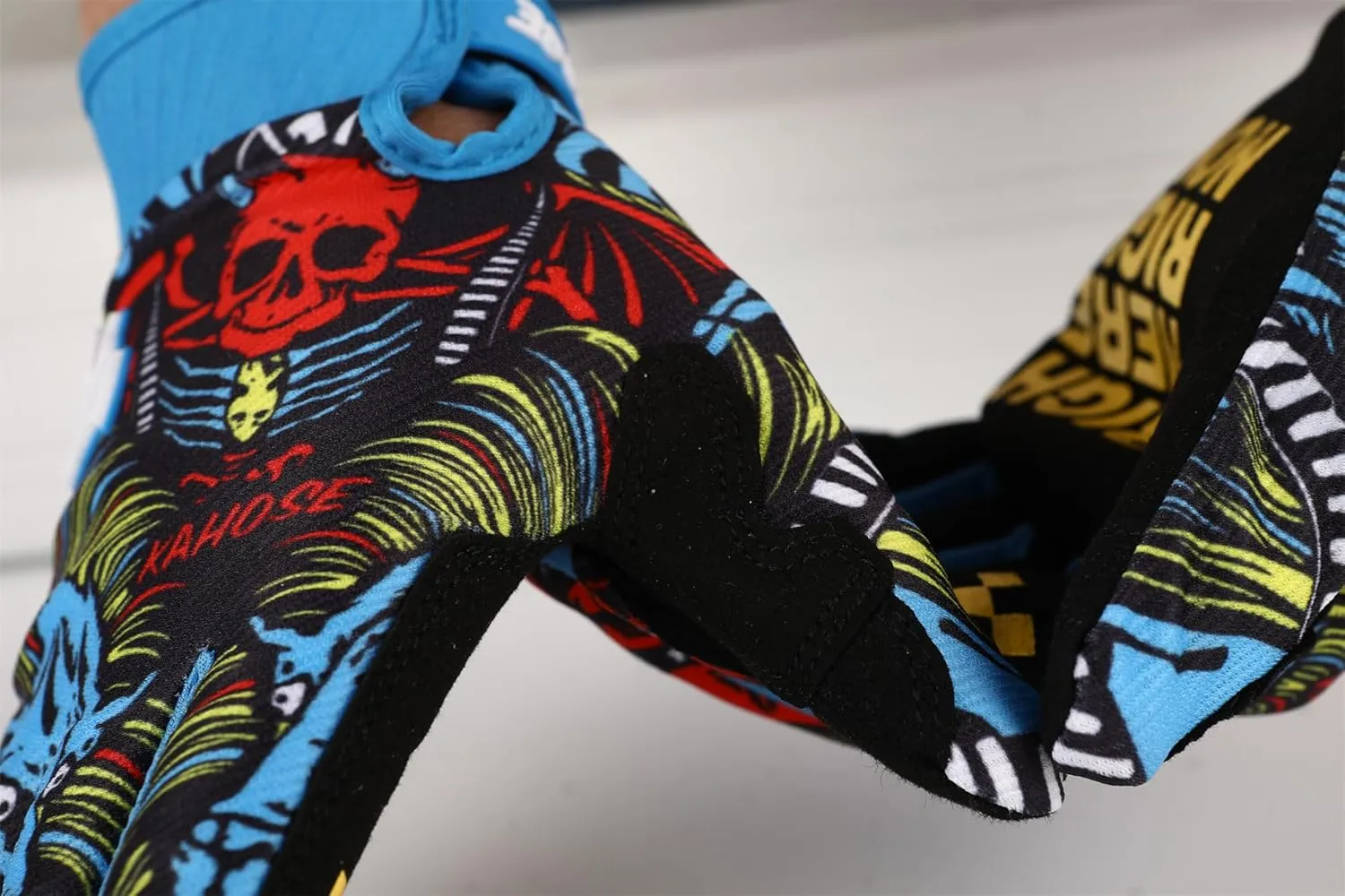 Cycling Gloves Touch Screen MTB Bike Gloves with Gel Padding Breathable Mesh for Men/Women All-Season Mountaineering