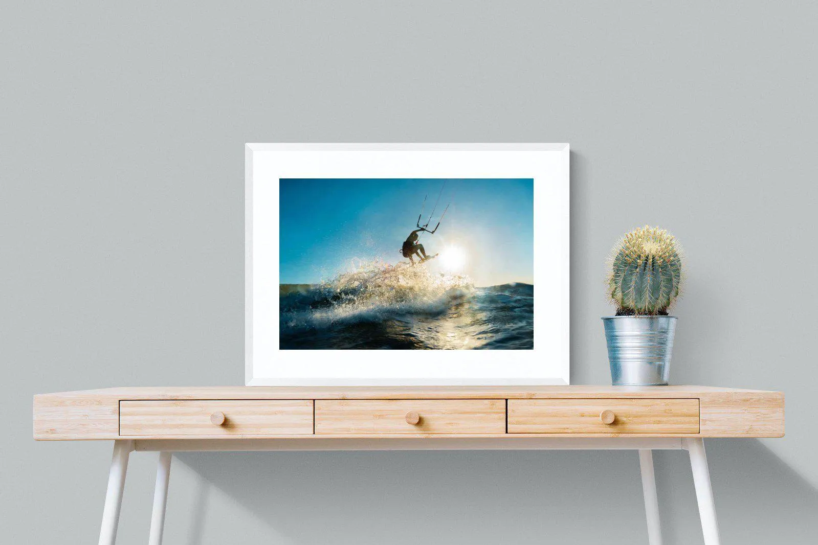 Kitesurfing
